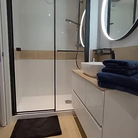 Apartment Beau T2 Refait A Neuf *